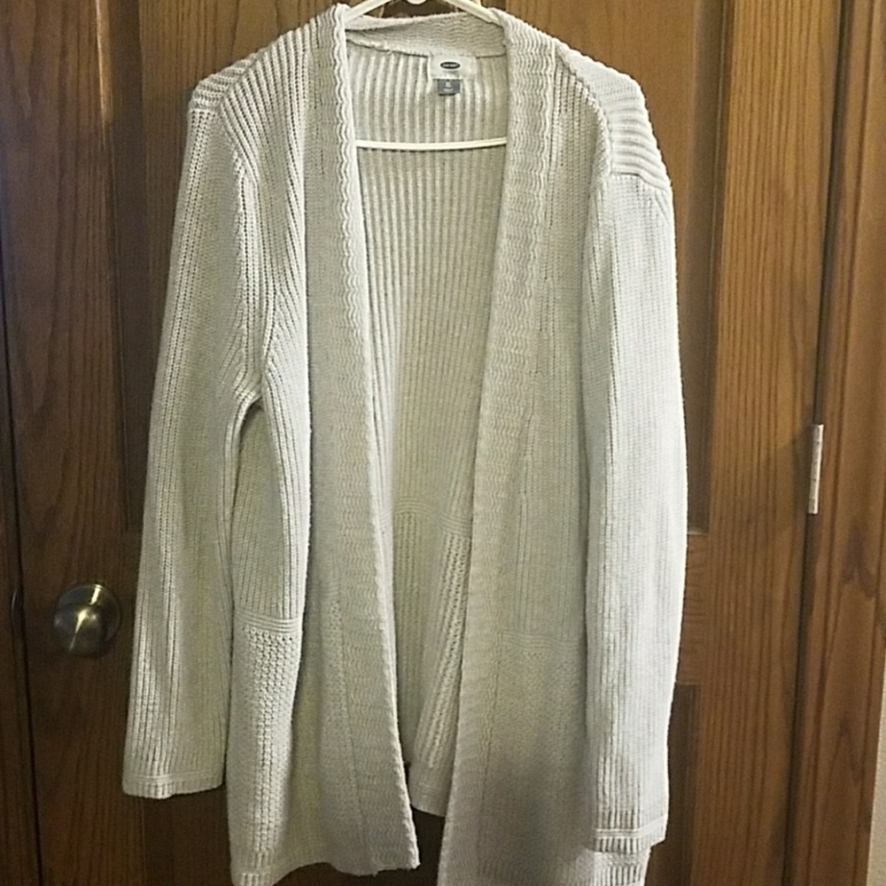 Old navy sweater